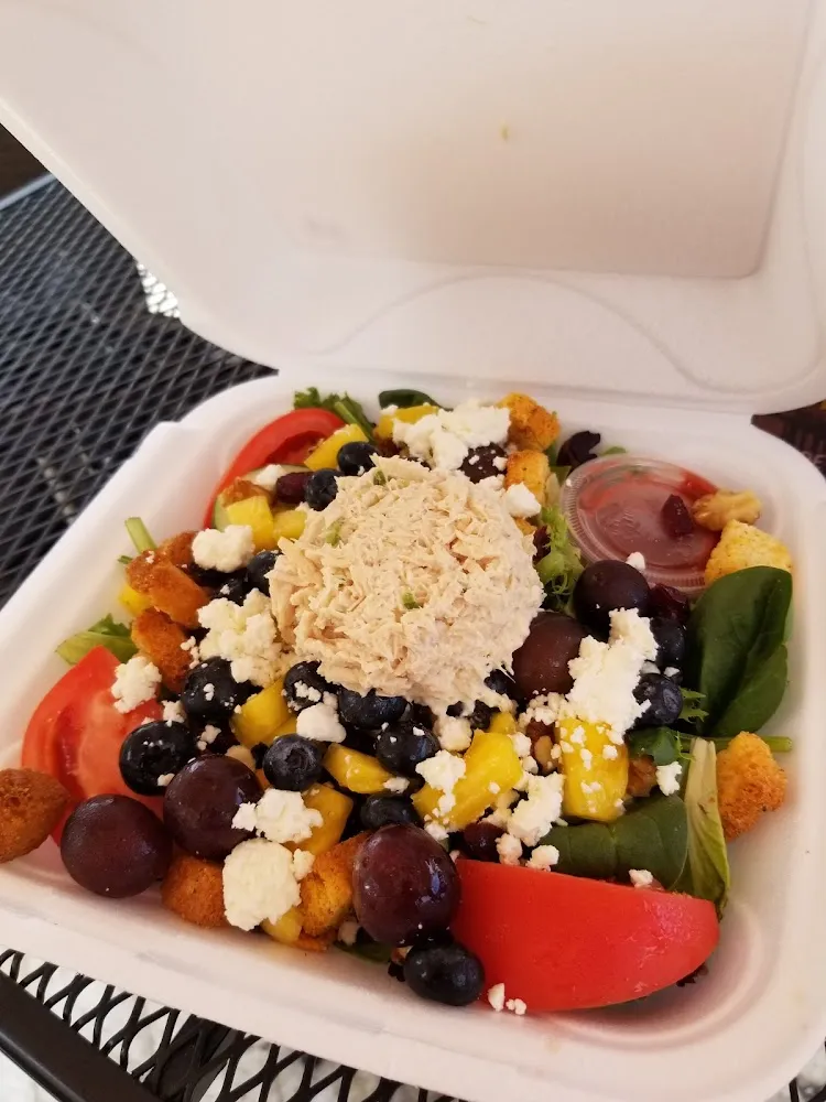 Seasonal Salad with Tuna Salad